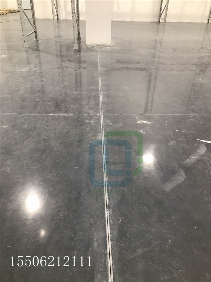 聯貫鎧裝縫.jpg